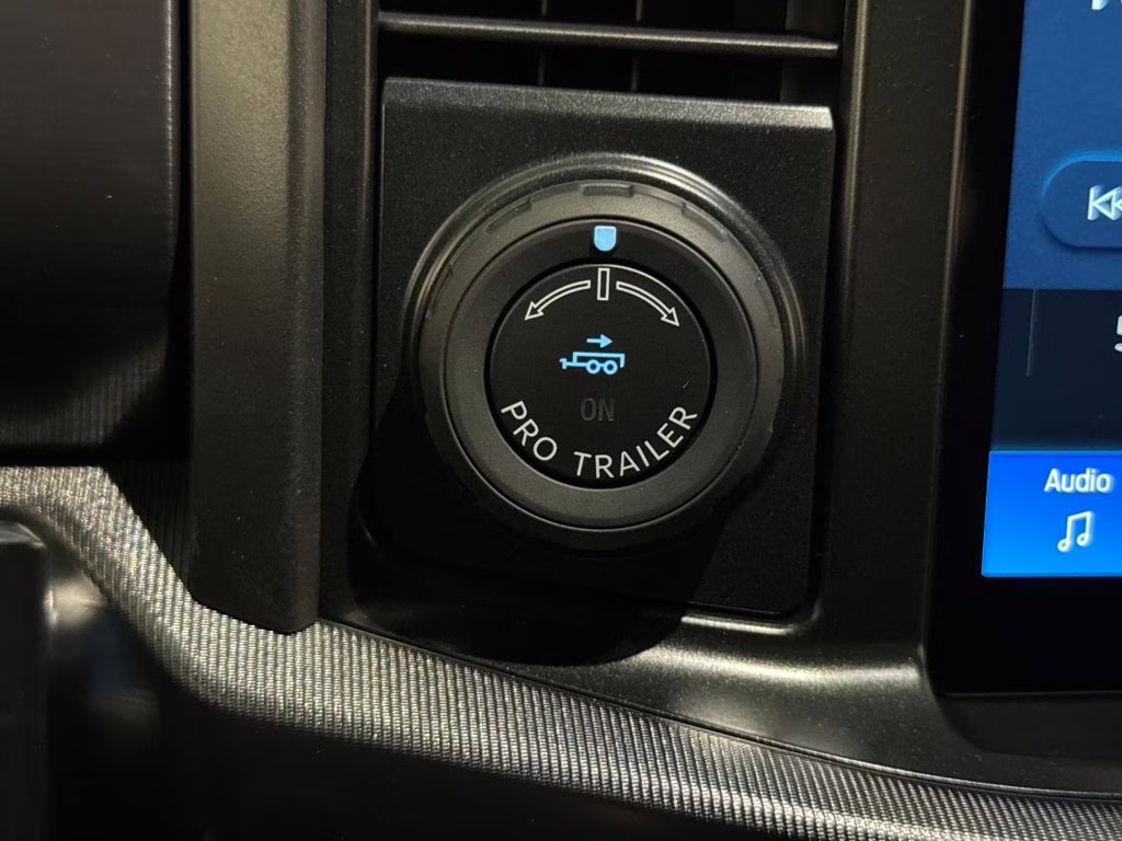 2026 Iconic Silver Metallic Ford F-150 Lariat RWD Truck