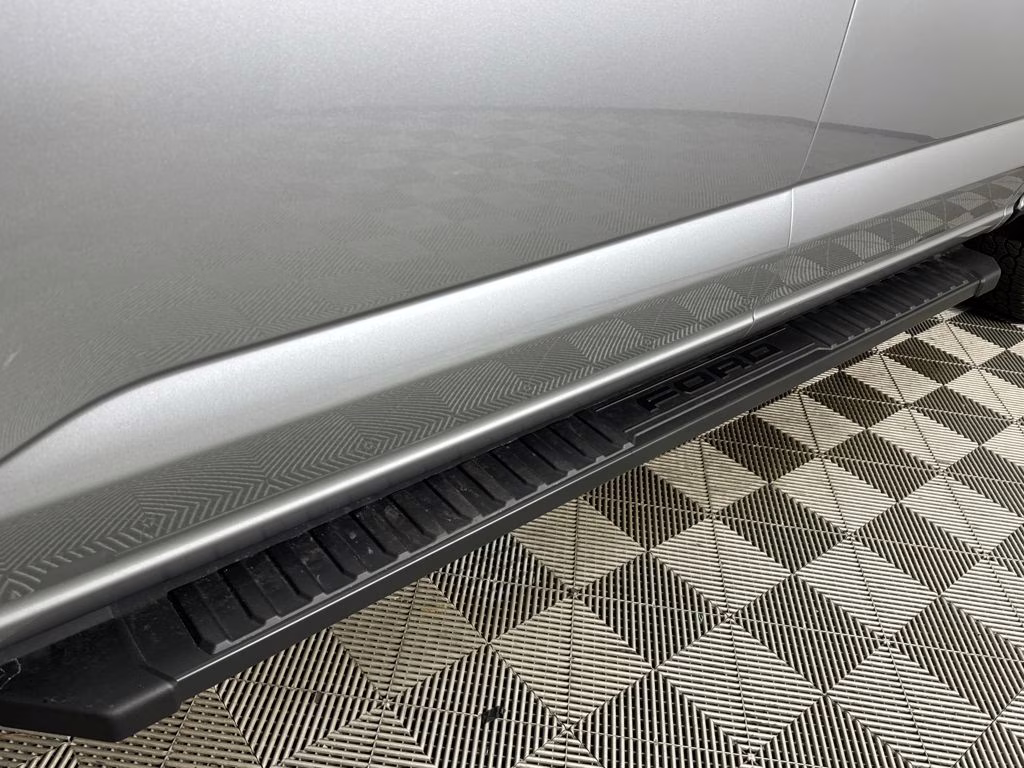 2026 Iconic Silver Metallic Ford F-150 Lariat RWD Truck