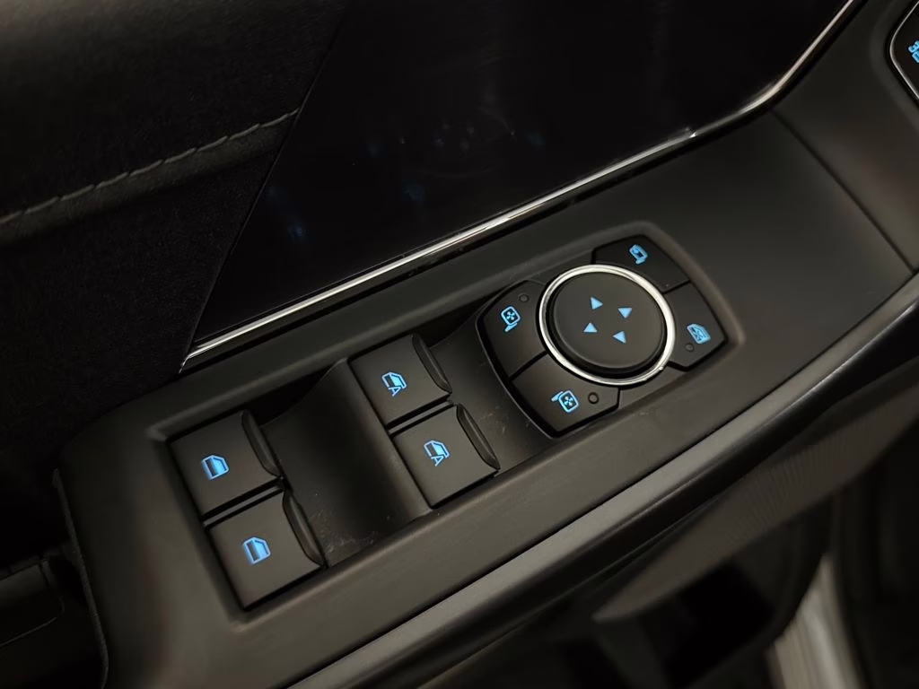 2026 Iconic Silver Metallic Ford F-150 Lariat RWD Truck