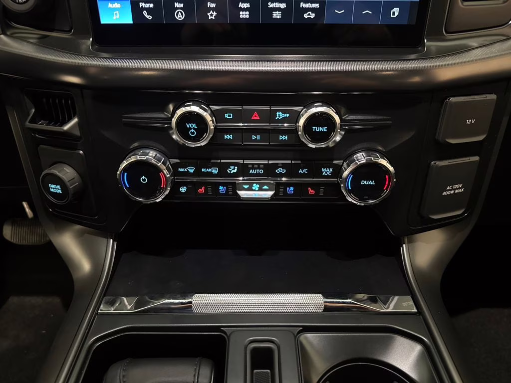 2026 Iconic Silver Metallic Ford F-150 Lariat RWD Truck