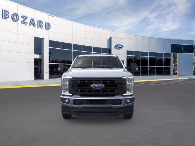 2026 Oxford White Ford Super Duty F-350 DRW XL DRW 4X4 Truck