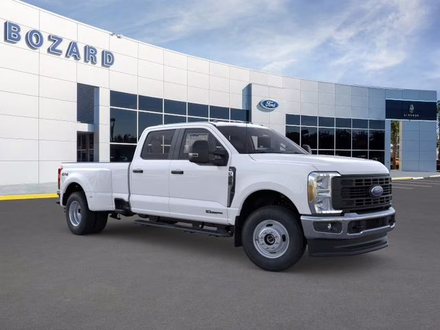 2026 Oxford White Ford Super Duty F-350 DRW XL DRW 4X4 Truck