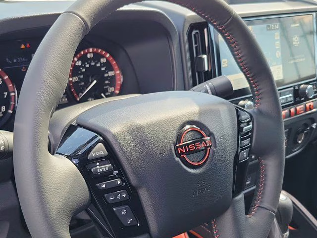 2026 Glacier White Nissan Frontier PRO-4X 4X4 Truck