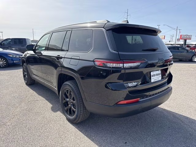 2026 Diamond Black Jeep Grand Cherokee L Altitude RWD SUV