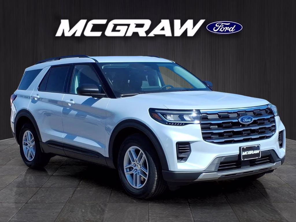 2026 Space White Metallic Ford Explorer Active w/200A Pkg RWD SUV