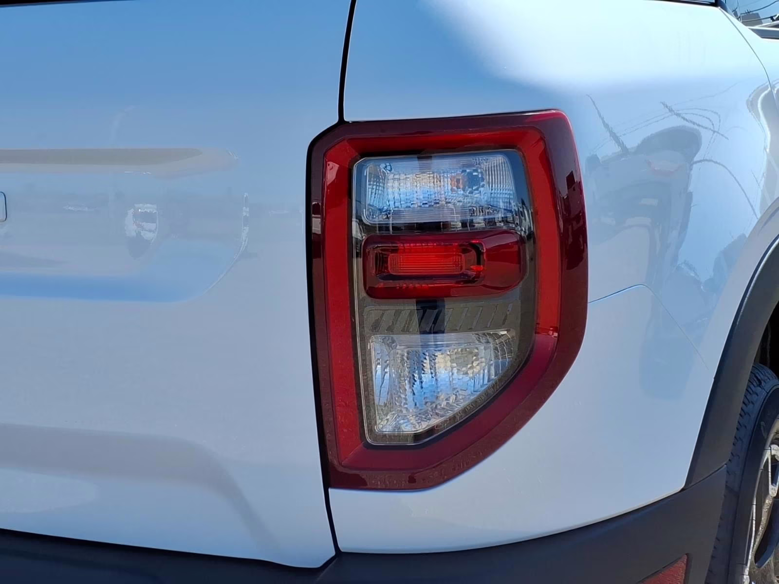 2026 Oxford White Ford Bronco Sport Outer Banks 4X4 SUV