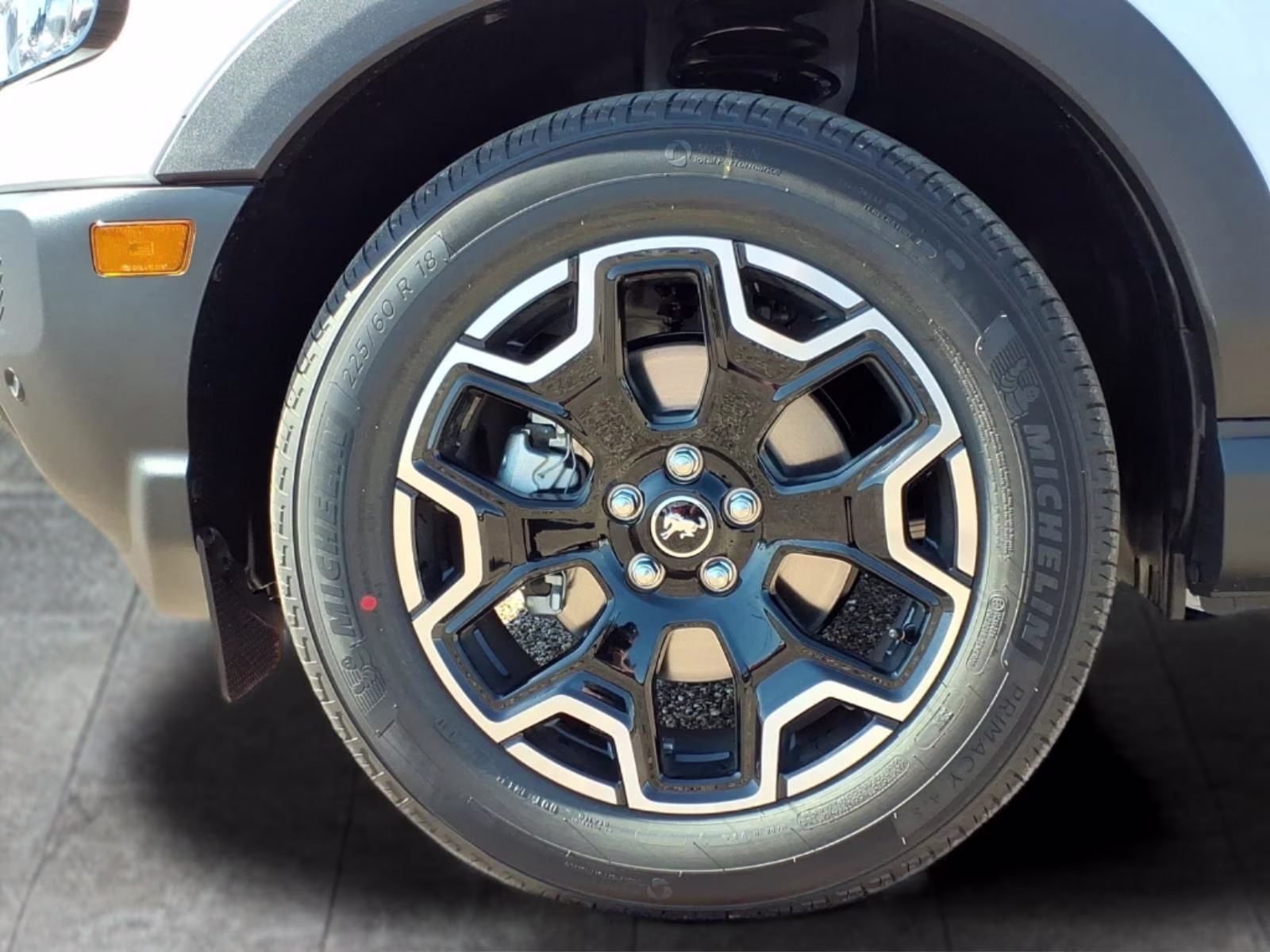2026 Oxford White Ford Bronco Sport Outer Banks 4X4 SUV