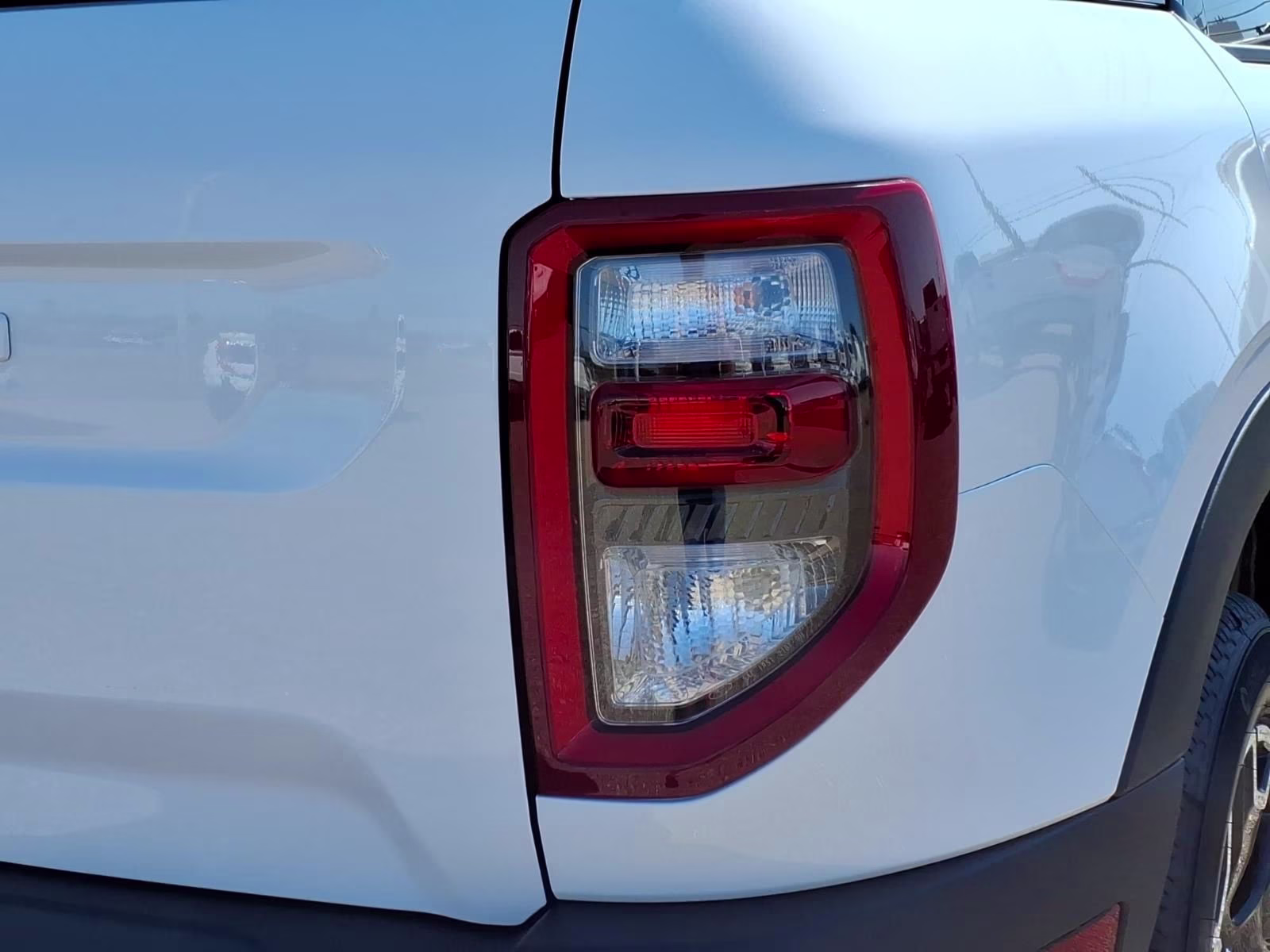 2026 Oxford White Ford Bronco Sport Outer Banks 4X4 SUV