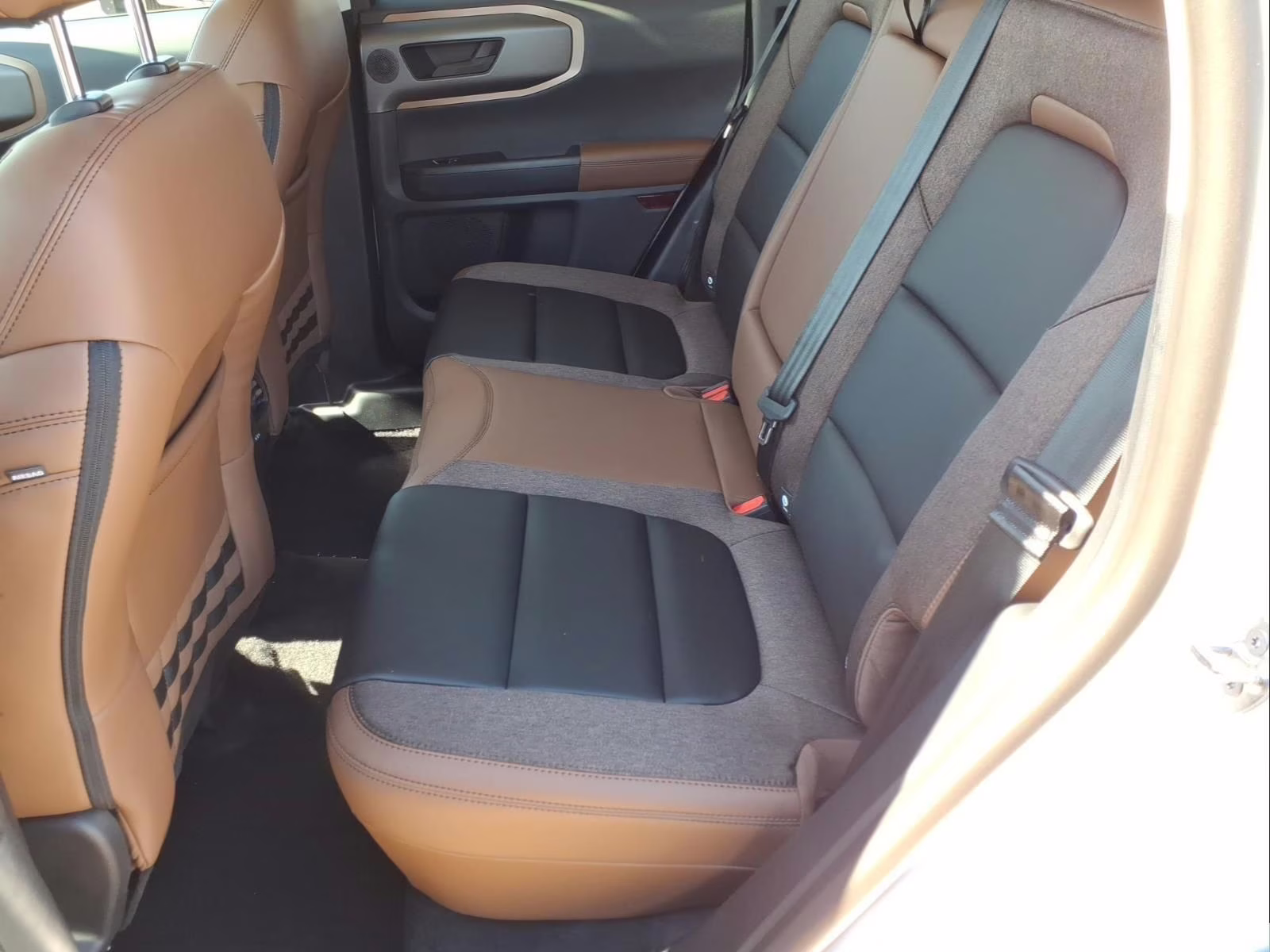 2026 Oxford White Ford Bronco Sport Outer Banks 4X4 SUV