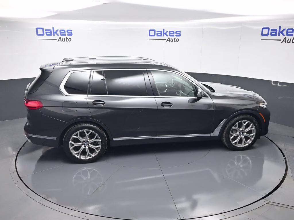 2020 Dark Graphite Metallic BMW X7 xDrive40i AWD SUV