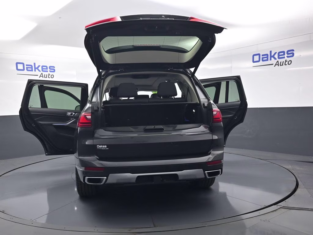 2020 Dark Graphite Metallic BMW X7 xDrive40i AWD SUV