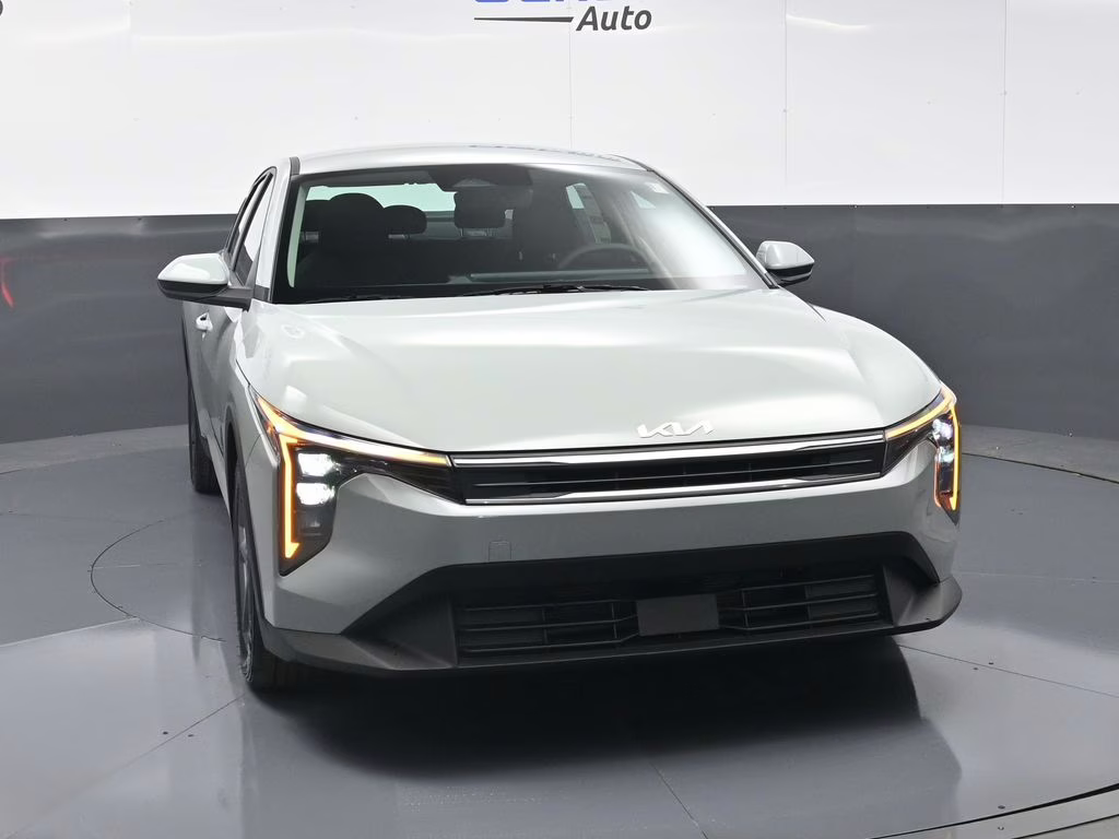 2026 Morning Haze Kia K4 LXS FWD Sedan