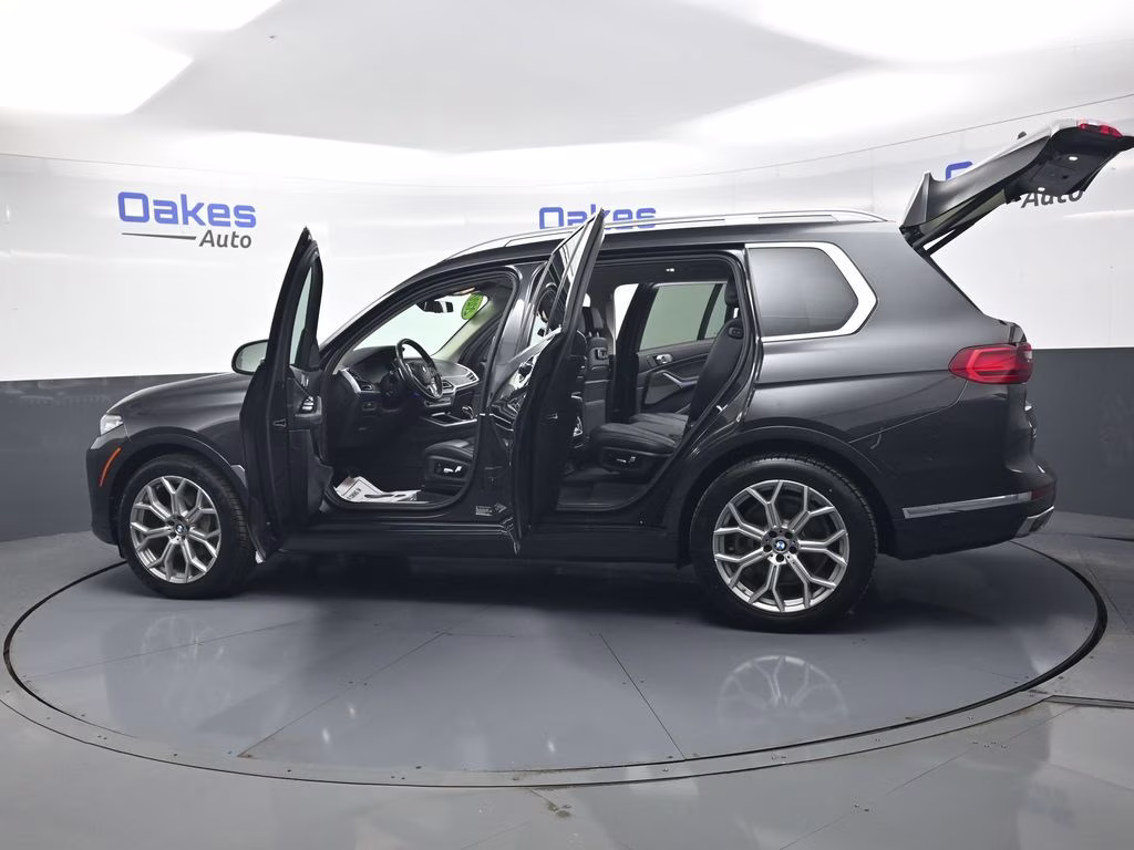 2020 Dark Graphite Metallic BMW X7 xDrive40i AWD SUV