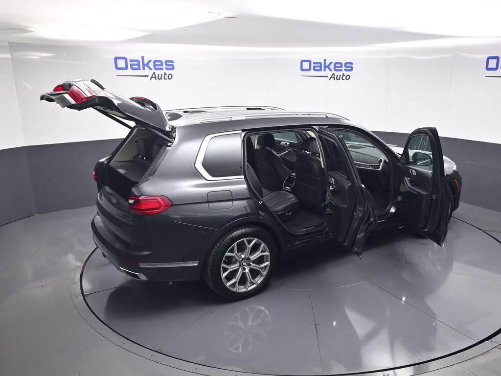 2020 Dark Graphite Metallic BMW X7 xDrive40i AWD SUV