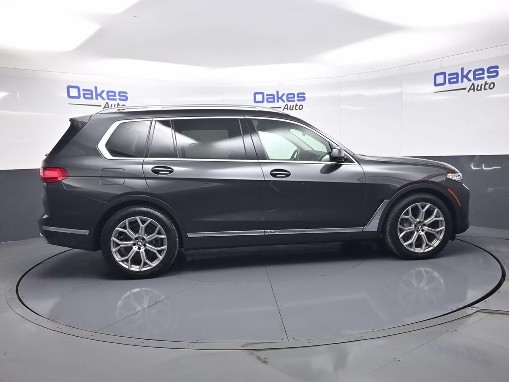 2020 Dark Graphite Metallic BMW X7 xDrive40i AWD SUV