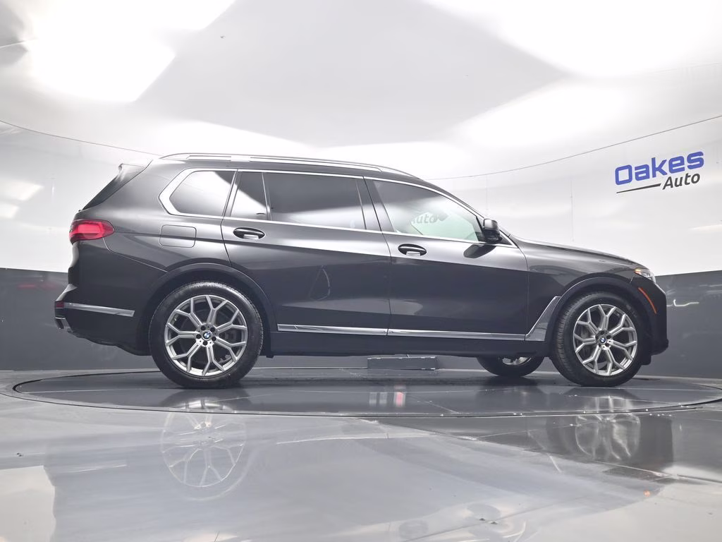 2020 Dark Graphite Metallic BMW X7 xDrive40i AWD SUV