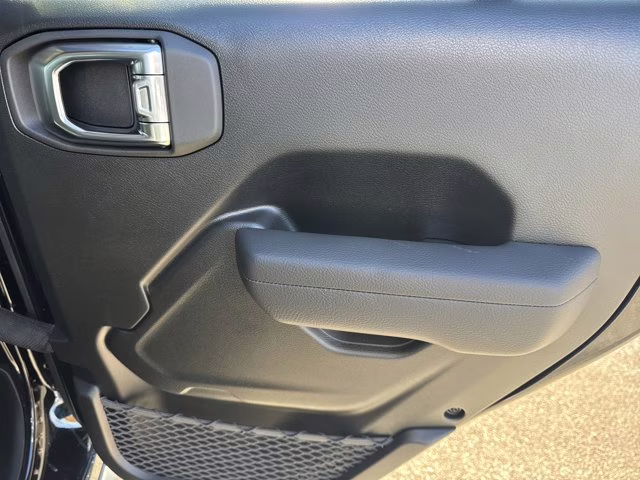 2026 Black Clearcoat Jeep Wrangler Willys 4X4 Convertible