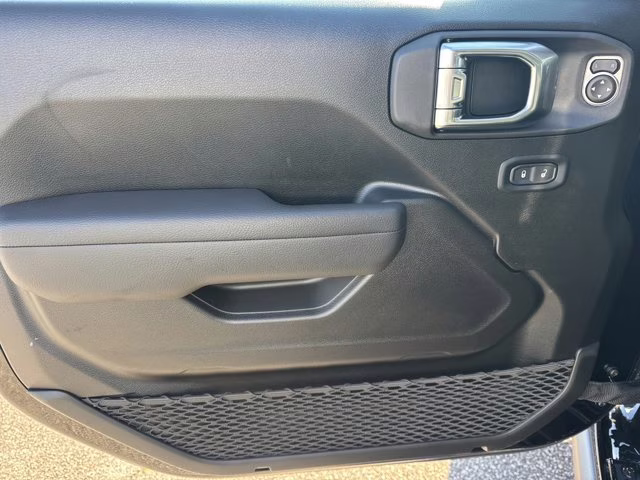 2026 Black Clearcoat Jeep Wrangler Willys 4X4 Convertible