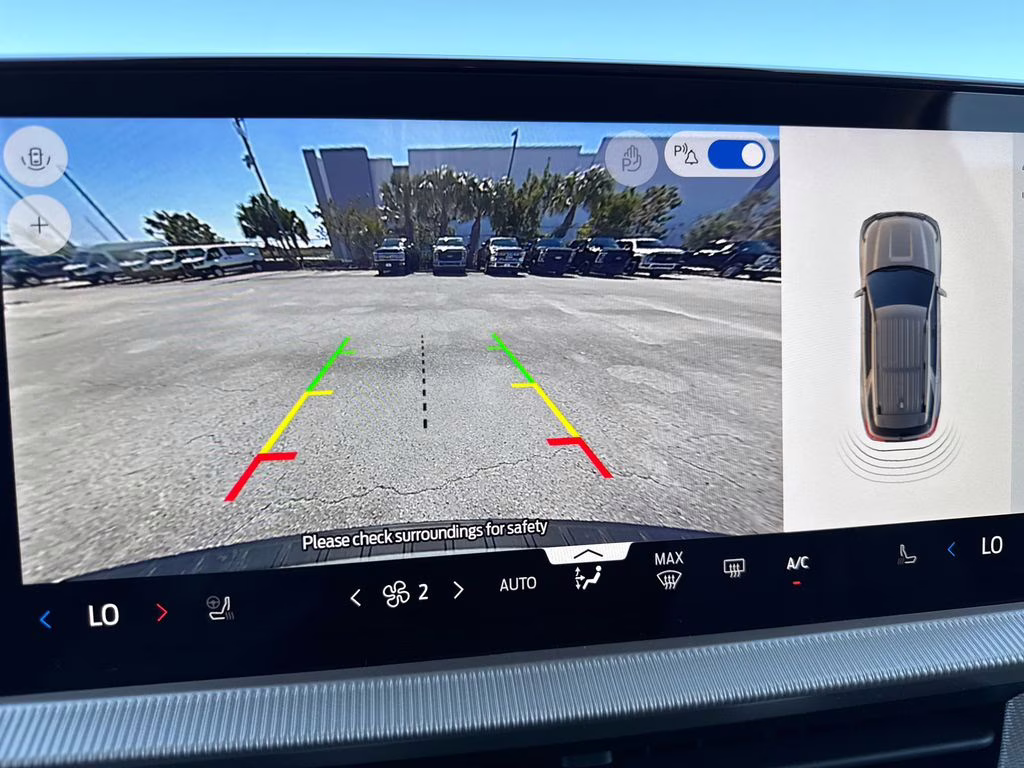 2026 Space White Metallic Ford Explorer Active RWD SUV