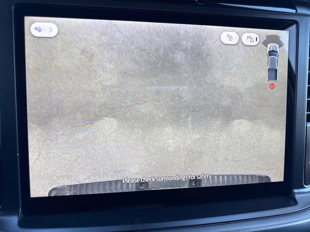 2026 Star White Metallic Tri-Coat Ford F-150 Lariat 4X4 Truck