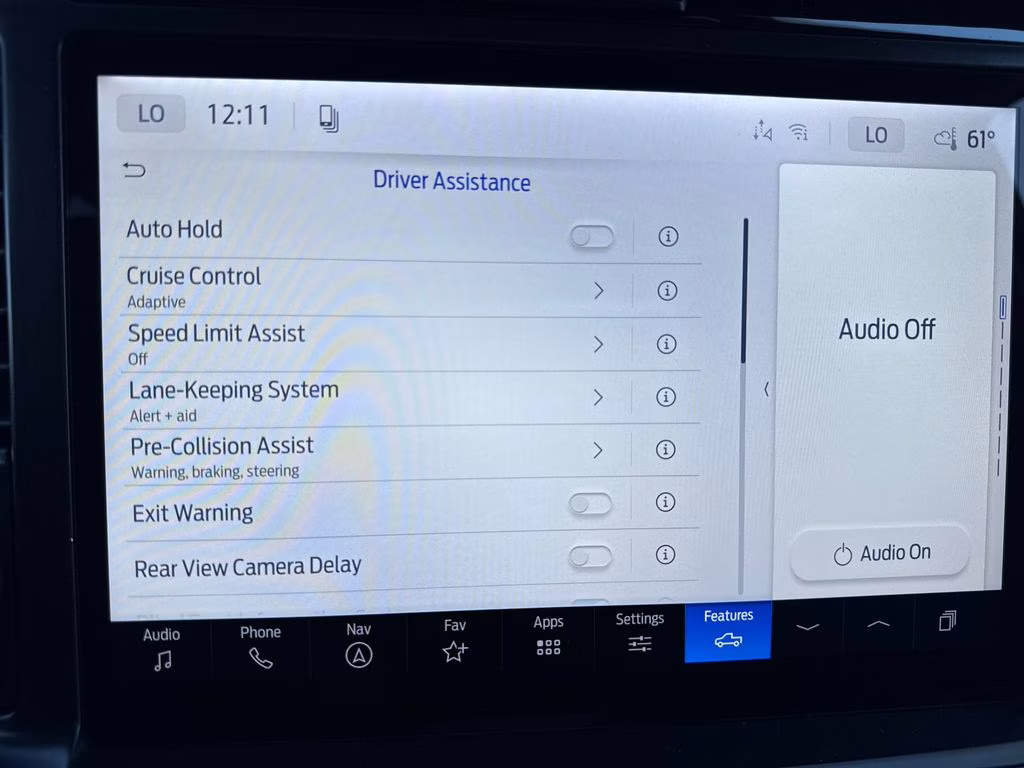 2026 Star White Metallic Tri-Coat Ford F-150 Lariat 4X4 Truck