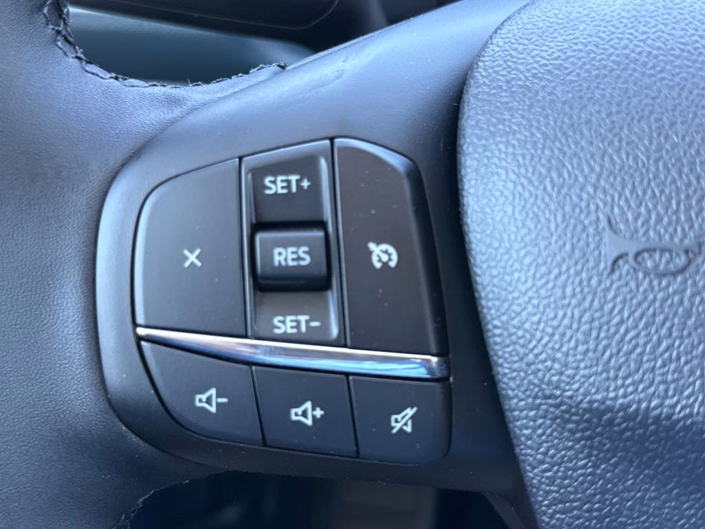 2026 Oxford White Ford Maverick XLT AWD Truck