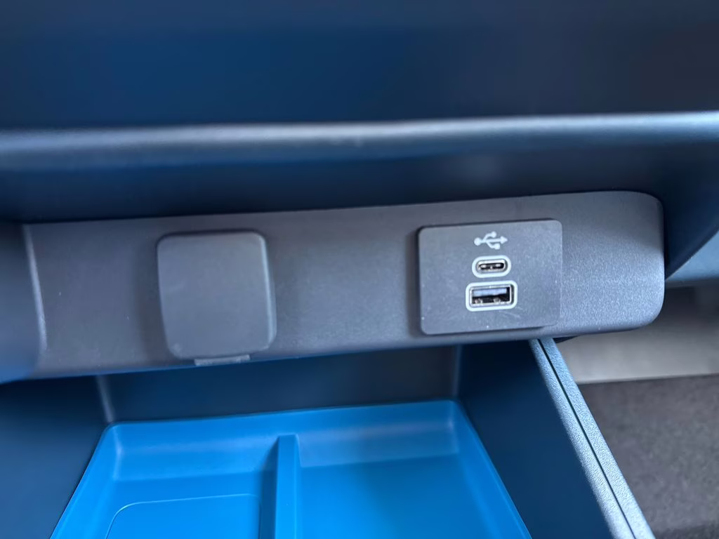 2026 Oxford White Ford Maverick XLT AWD Truck