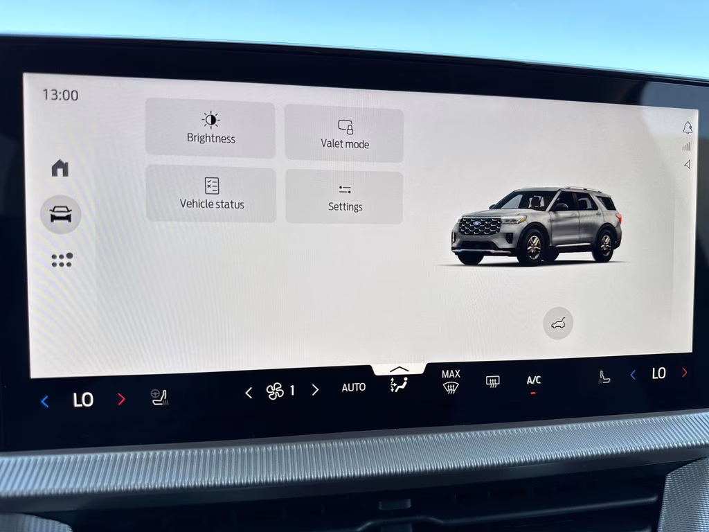 2026 Space White Metallic Ford Explorer Active RWD SUV