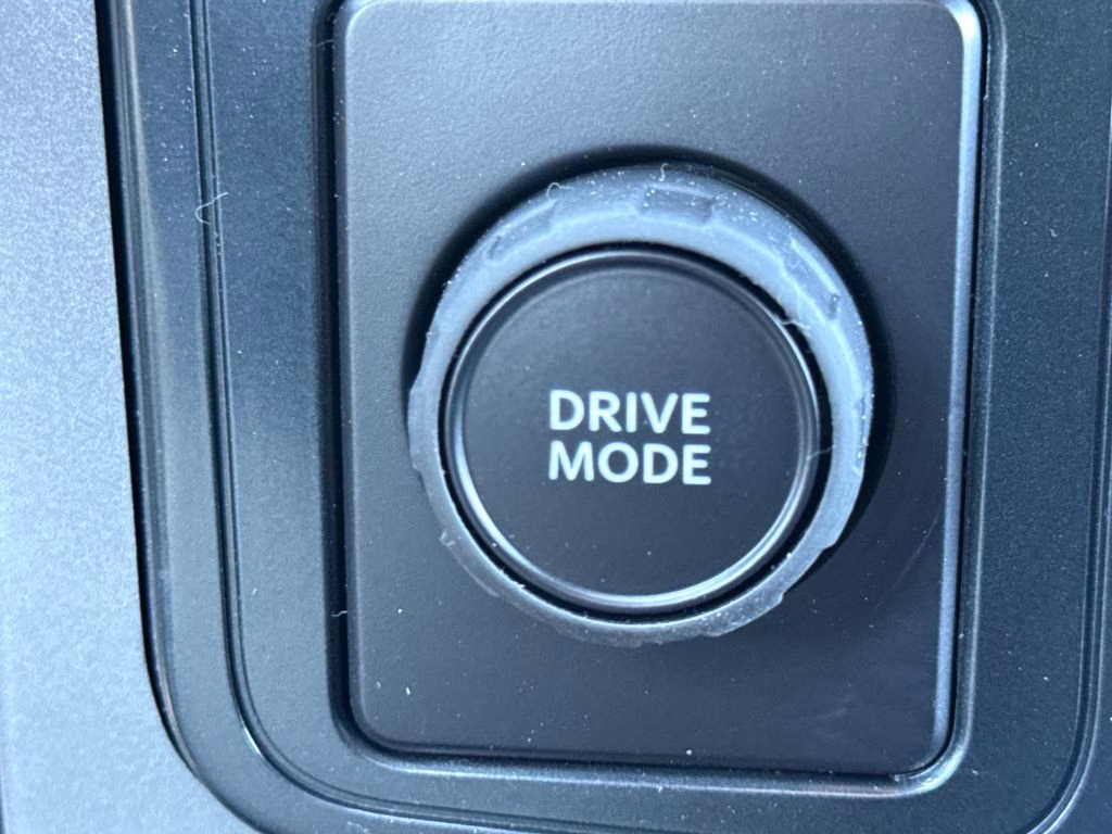 2026 Avalanche Ford F-150 XLT RWD Truck