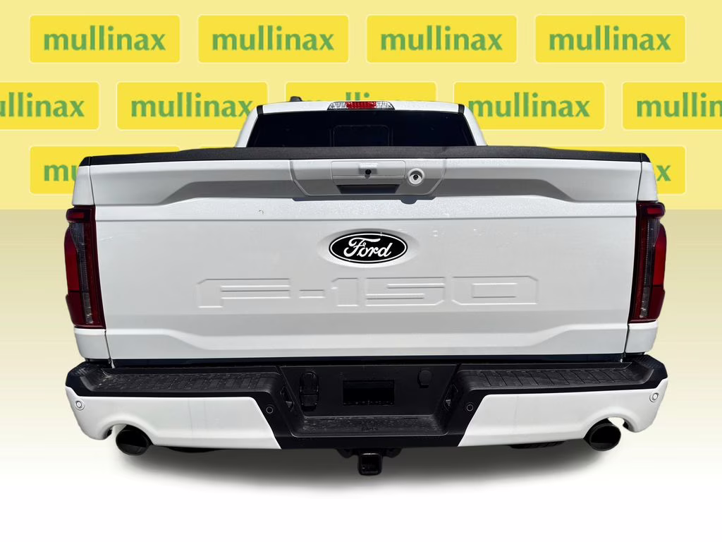 2026 Star White Metallic Tri-Coat Ford F-150 Lariat 4X4 Truck