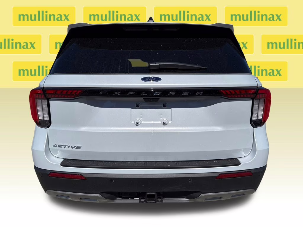 2026 Space White Metallic Ford Explorer Active RWD SUV