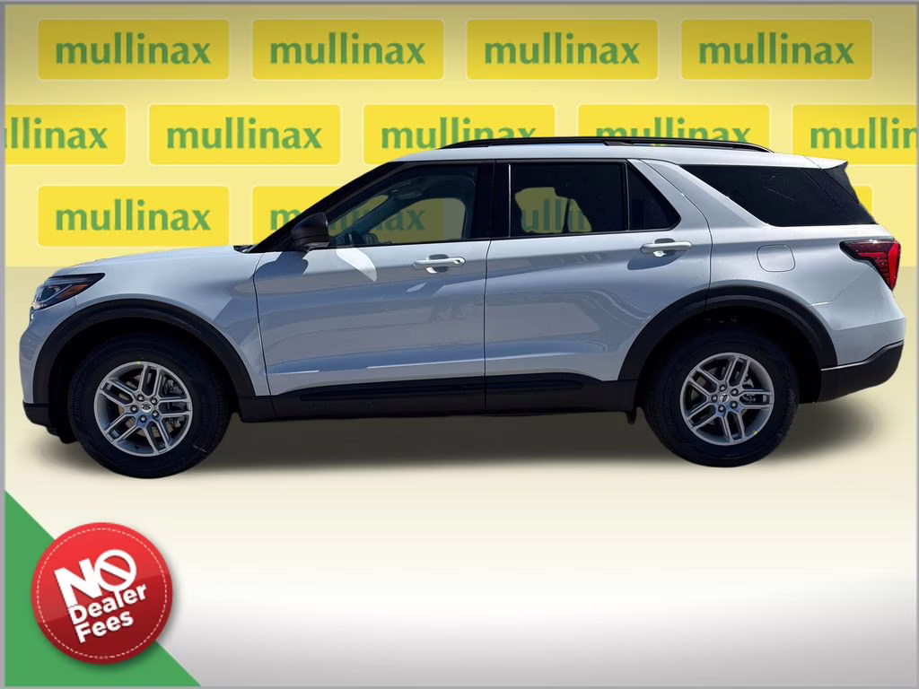 2026 Space White Metallic Ford Explorer Active RWD SUV