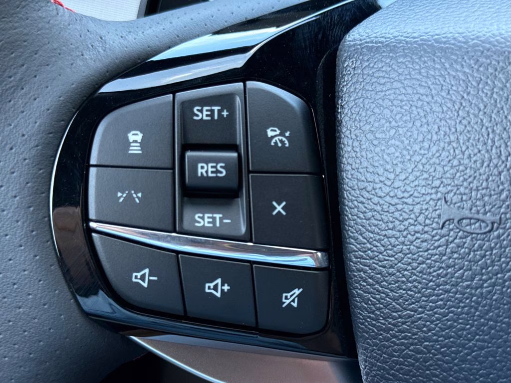 2026 Space White Metallic Ford Explorer ST RWD SUV