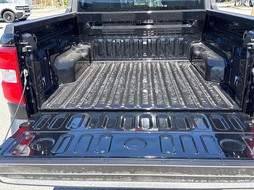 2026 Shadow Black Ford Maverick XLT AWD Truck