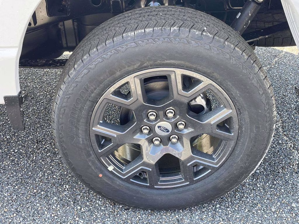 2026 Oxford White Ford F-150 STX 4X4 Truck