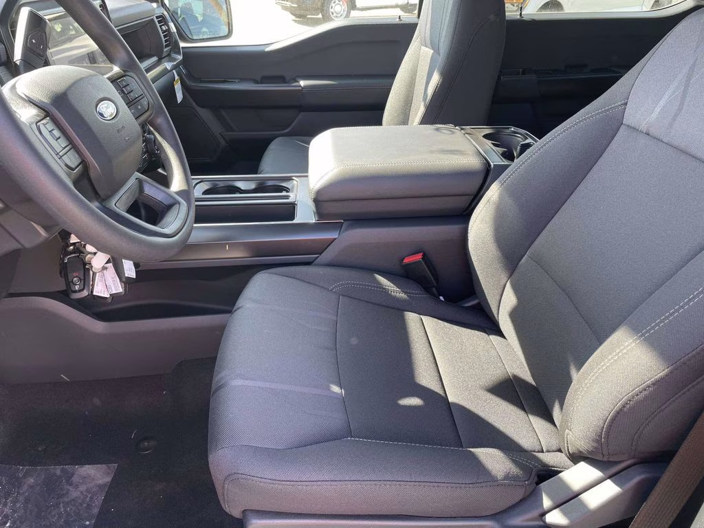 2026 Oxford White Ford F-150 STX 4X4 Truck