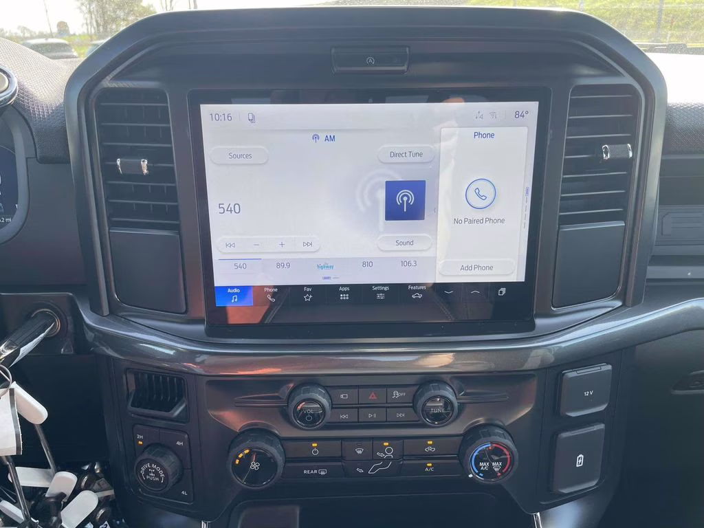 2026 Oxford White Ford F-150 STX 4X4 Truck