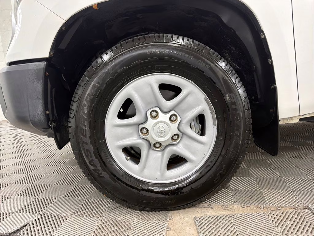 2014 Super White Toyota Tundra SR RWD Truck