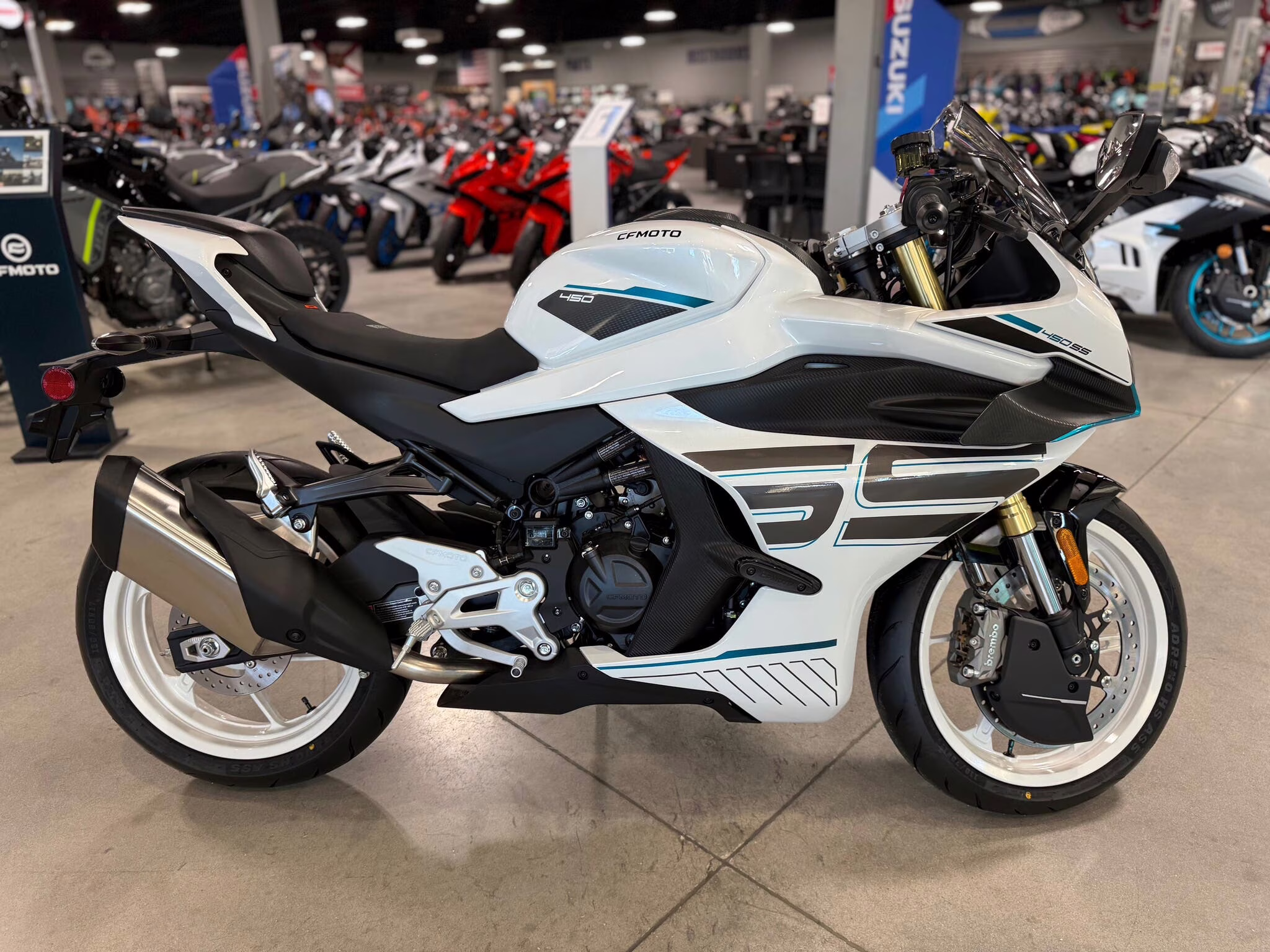 2026 CFMOTO 450SS Motorcycle