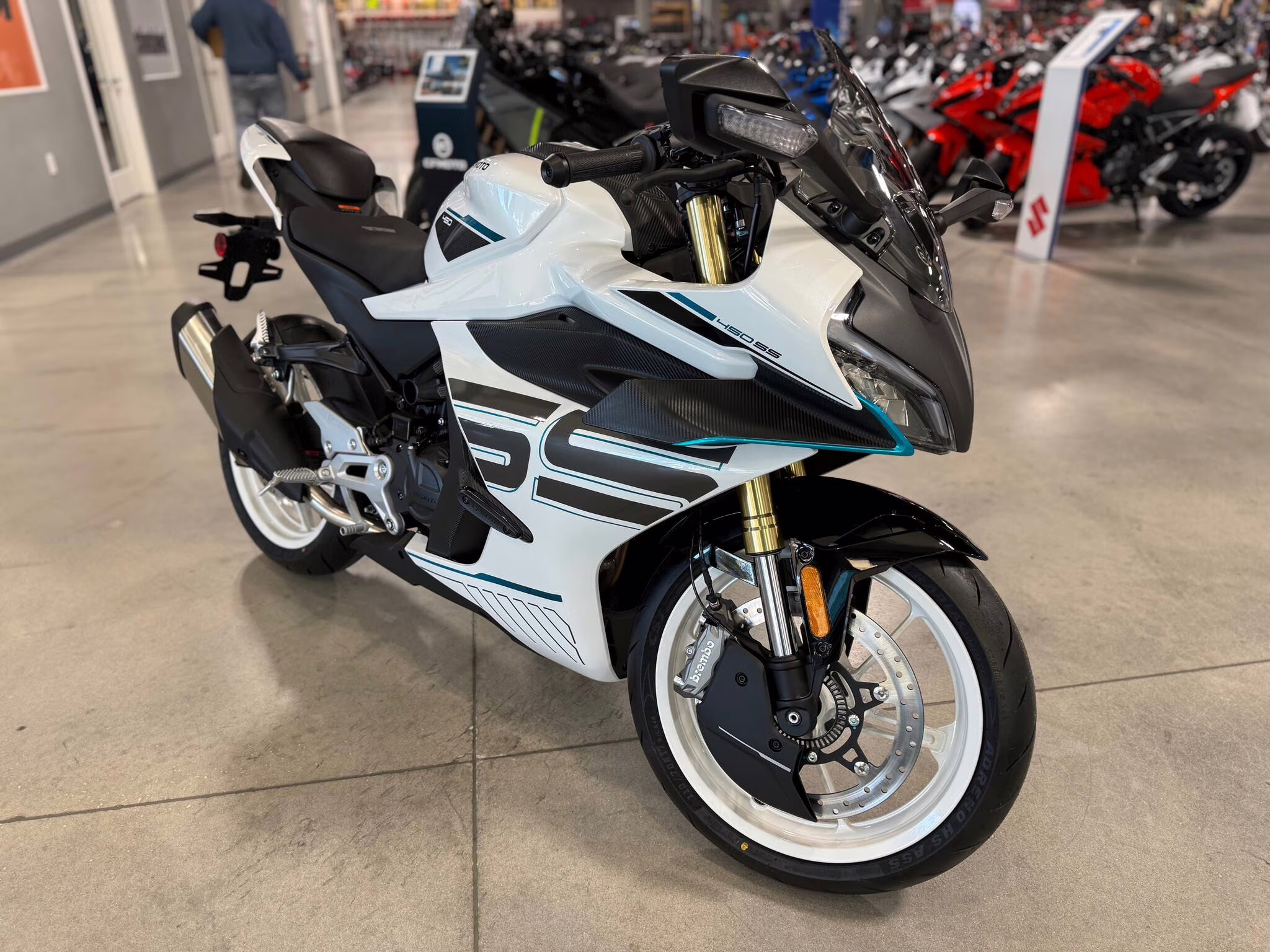 2026 CFMOTO 450SS Motorcycle