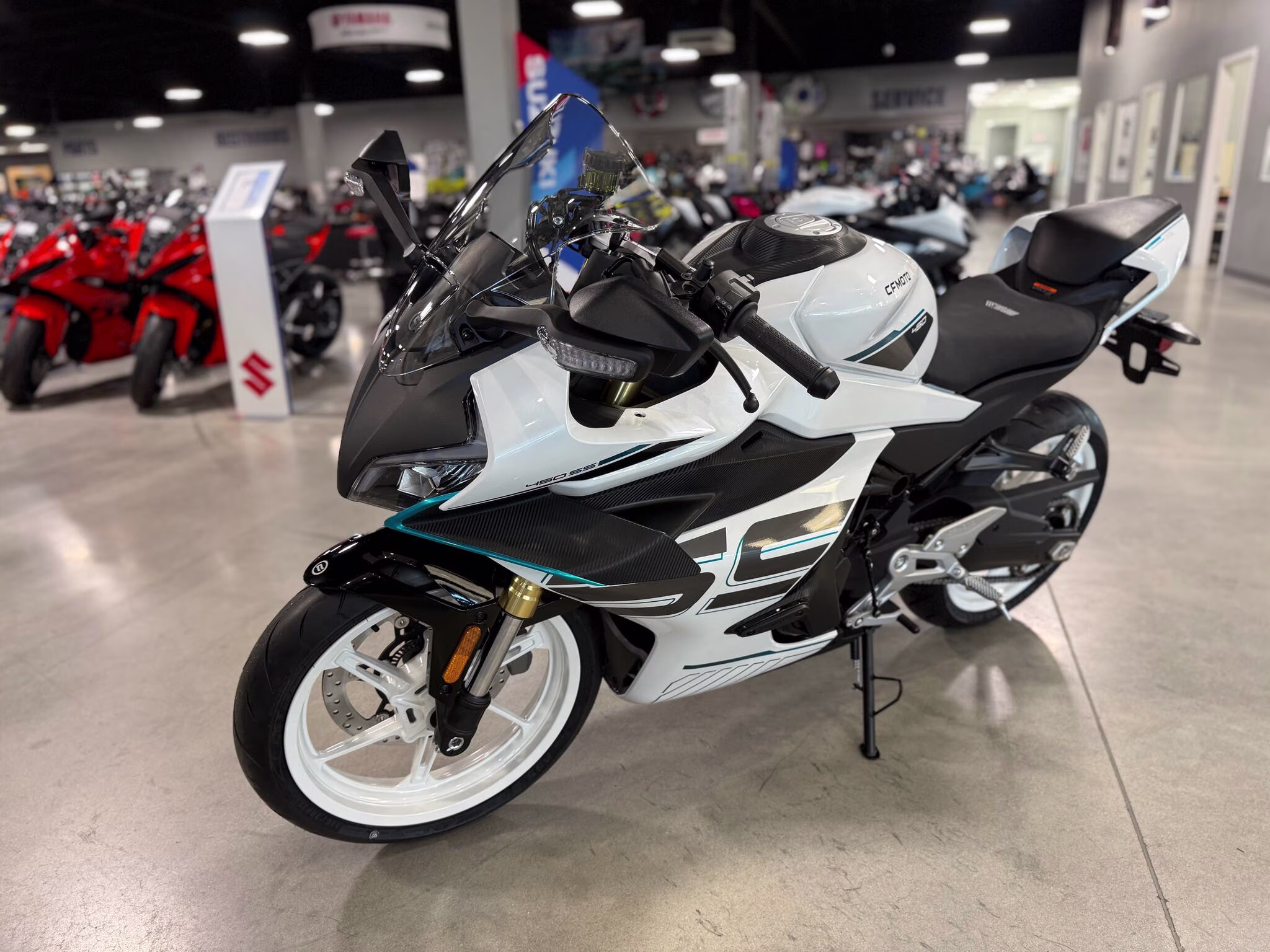 2026 CFMOTO 450SS Motorcycle