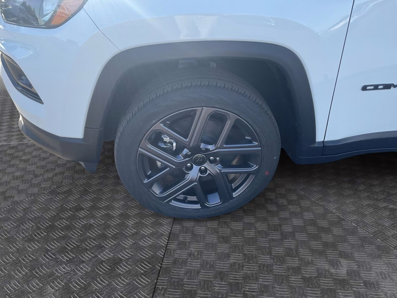 2026 Bright White Clearcoat Jeep Compass Limited 4X4 SUV