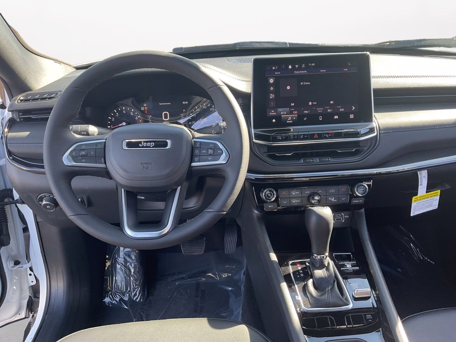 2026 Bright White Clearcoat Jeep Compass Limited 4X4 SUV