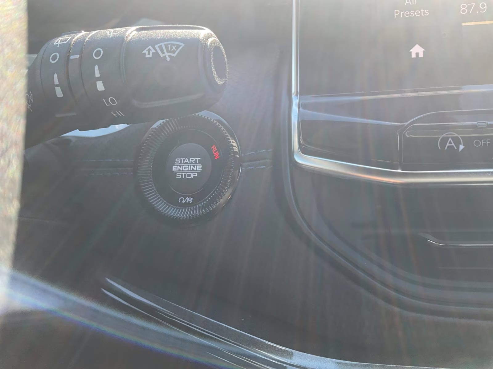 2026 Bright White Clearcoat Jeep Compass Limited 4X4 SUV