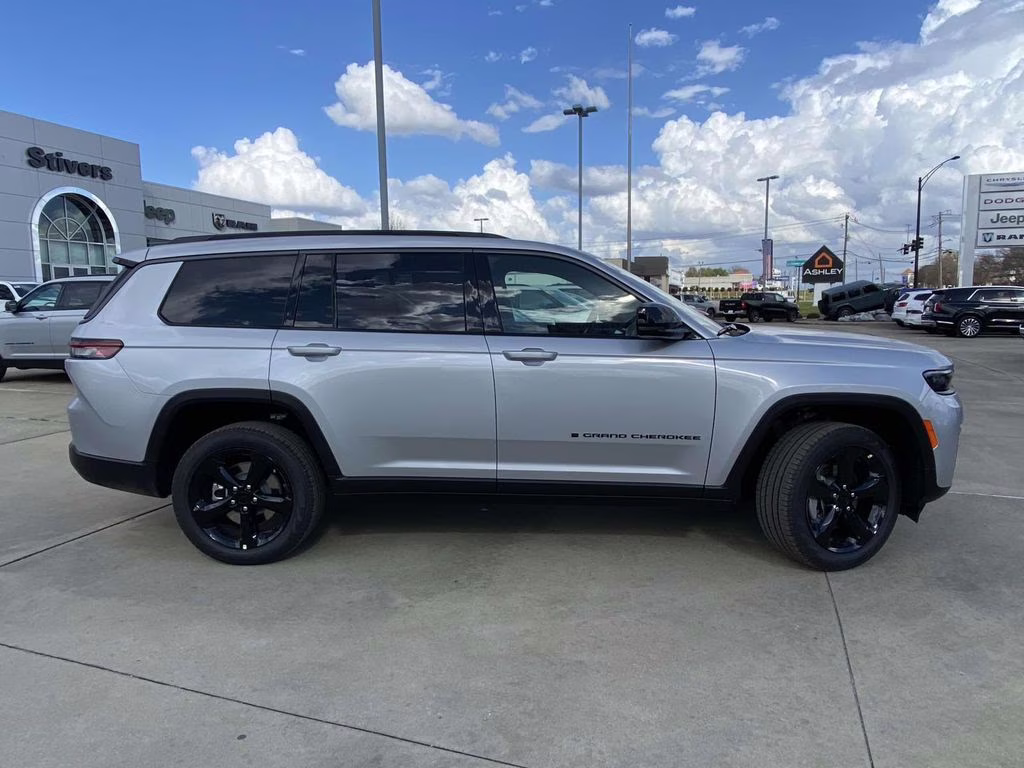 2026 Silver Zynith Jeep Grand Cherokee L Limited RWD SUV