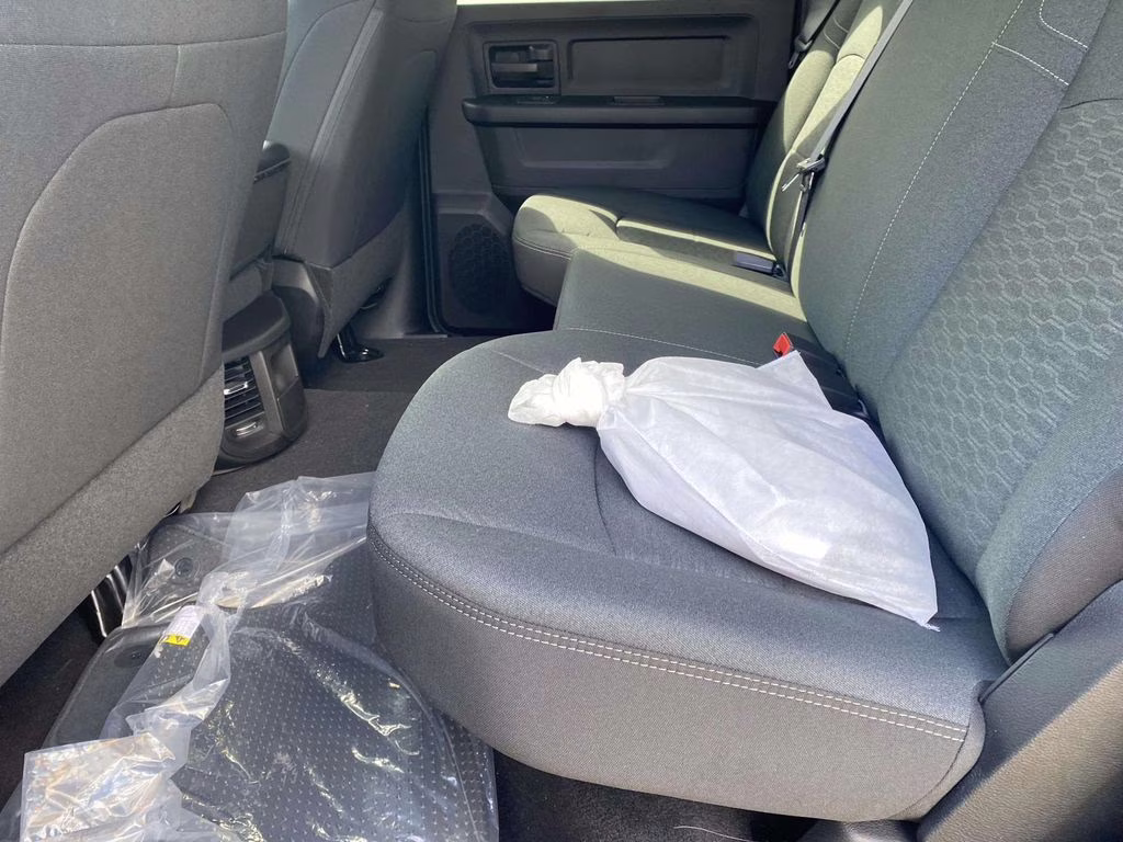 2026 Diamond Black Crystal Pearlcoat Ram 2500 Tradesman 4X4 Truck