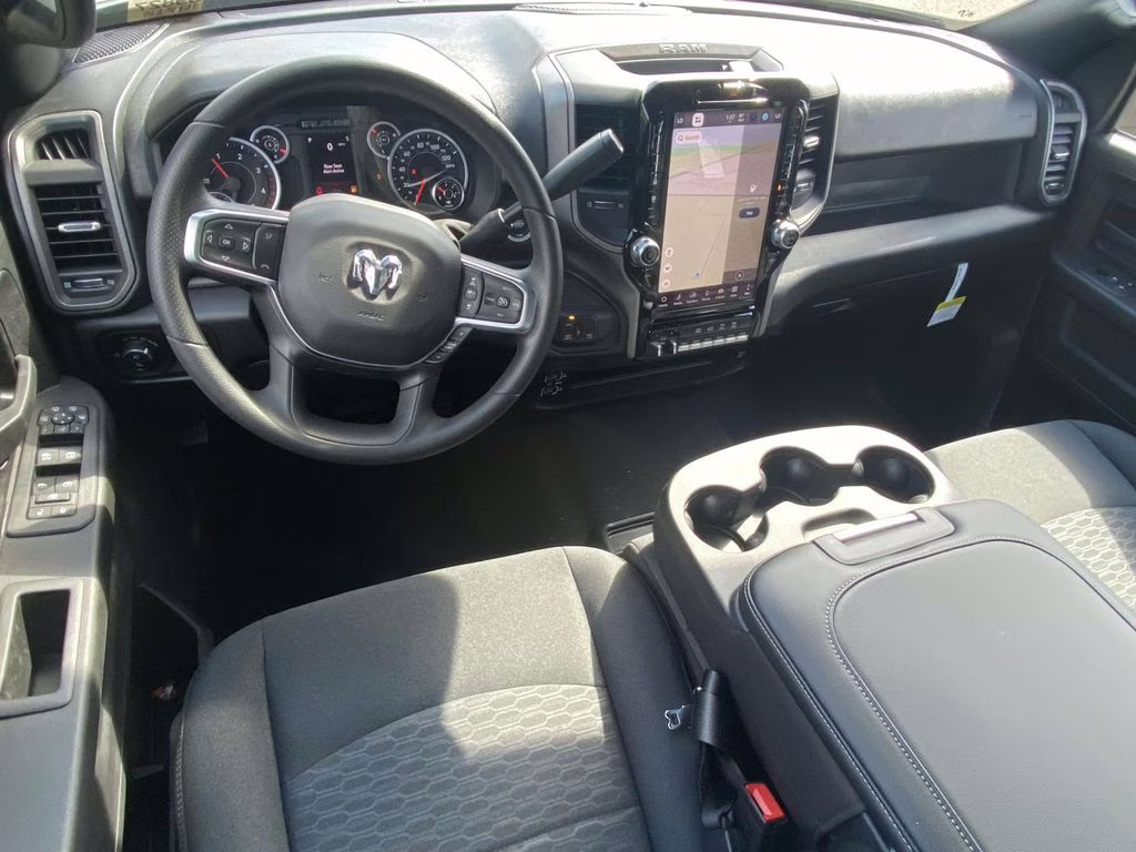 2026 Diamond Black Crystal Pearlcoat Ram 2500 Tradesman 4X4 Truck