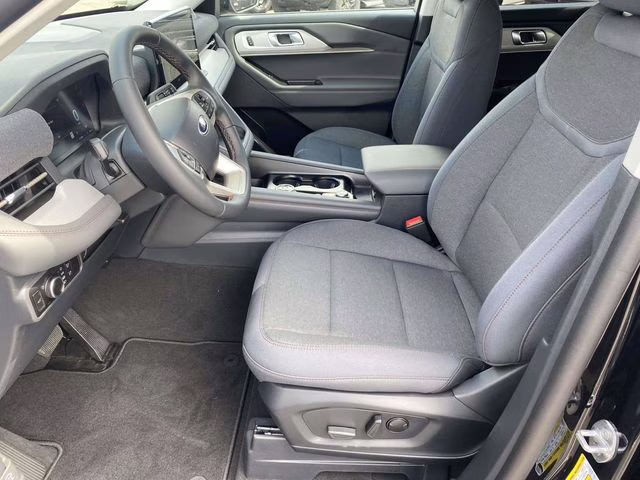 2026 Black Metallic Ford Explorer Active RWD SUV