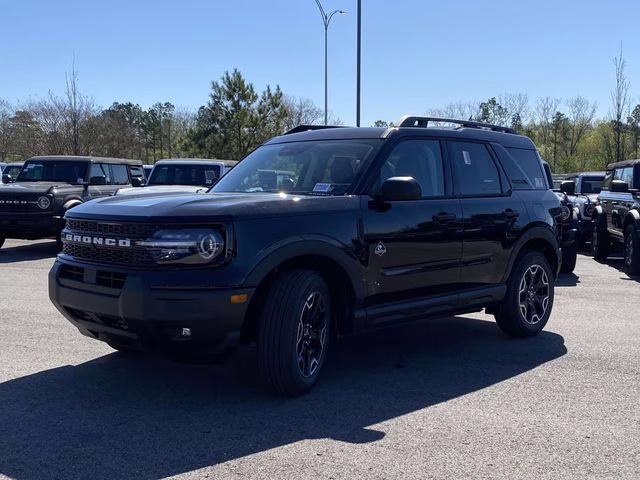 2026 Shadow Black Ford Bronco Sport Outer Banks 4X4 SUV