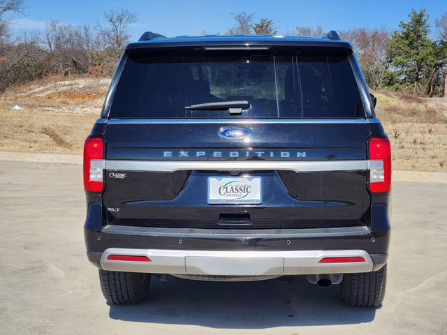 2024 Black Metallic Ford Expedition XLT 4X4 SUV